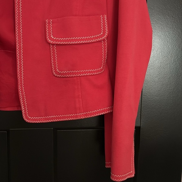 Carlisle Vintage Vibrant Red Blazer w/Front Zipper & Pockets. 98% Cotton. Size 6 - Picture 4 of 13